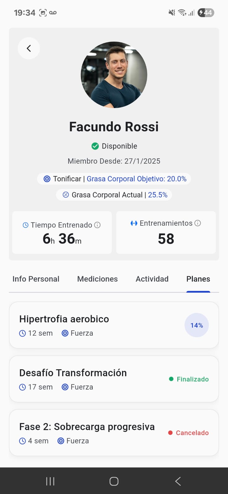 Lista de planes en la app móvil